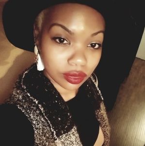 Meet your Posher, Dawna